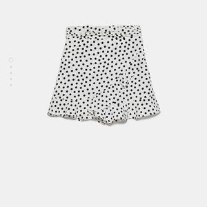 Zara polka dot skort